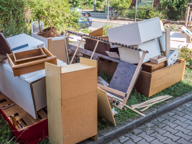 Best Commercial Junk Removal  in Raymond, WA