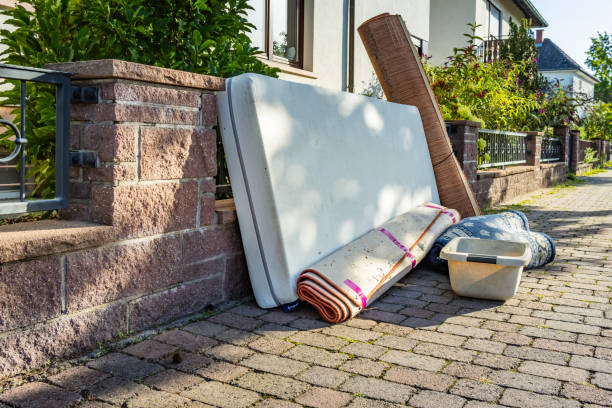 Best Electronics Removal Services  in Raymond, WA